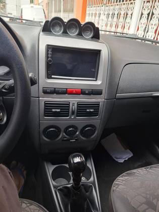 FIAT PALIO 1.8 MPI ADVENTURE WEEKEND 8V FLEX 4P MANUAL